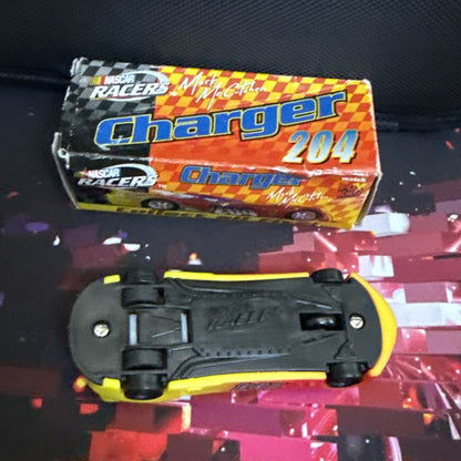 NASCAR Racers Mark McCutchen #204 CHARGER 2001 Wendy’s Toy Car KidsMeal With Box