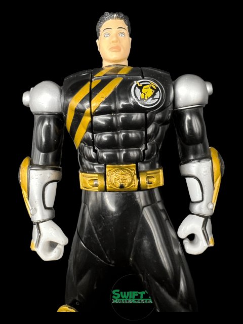 2001 - Power Ranger 6" Wild Force Spin Black Ranger Bandai - Used - toyscardscomics
