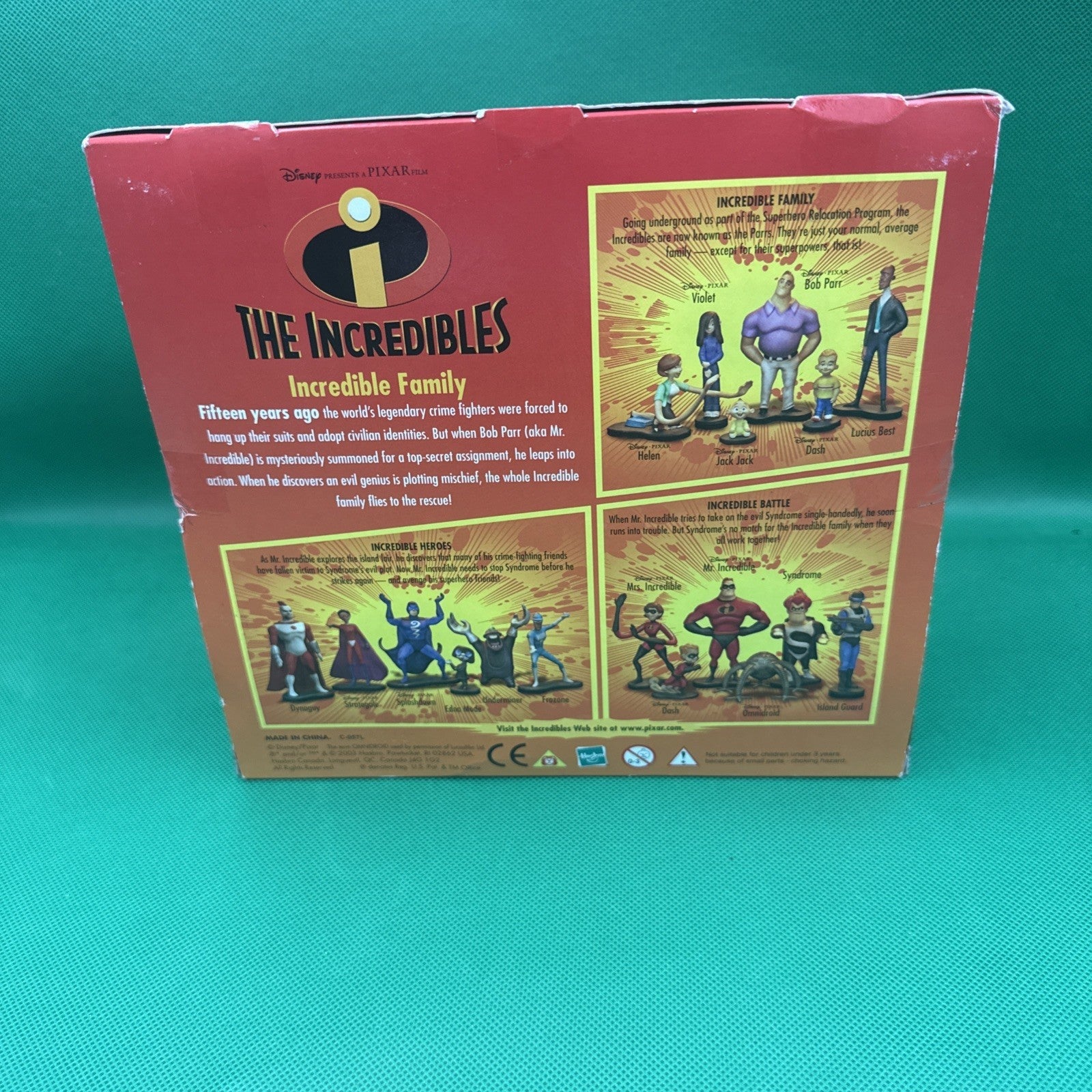 2003 Disney pixar: Incredible Battle Figures New in Package Some Wear - toyscardscomics