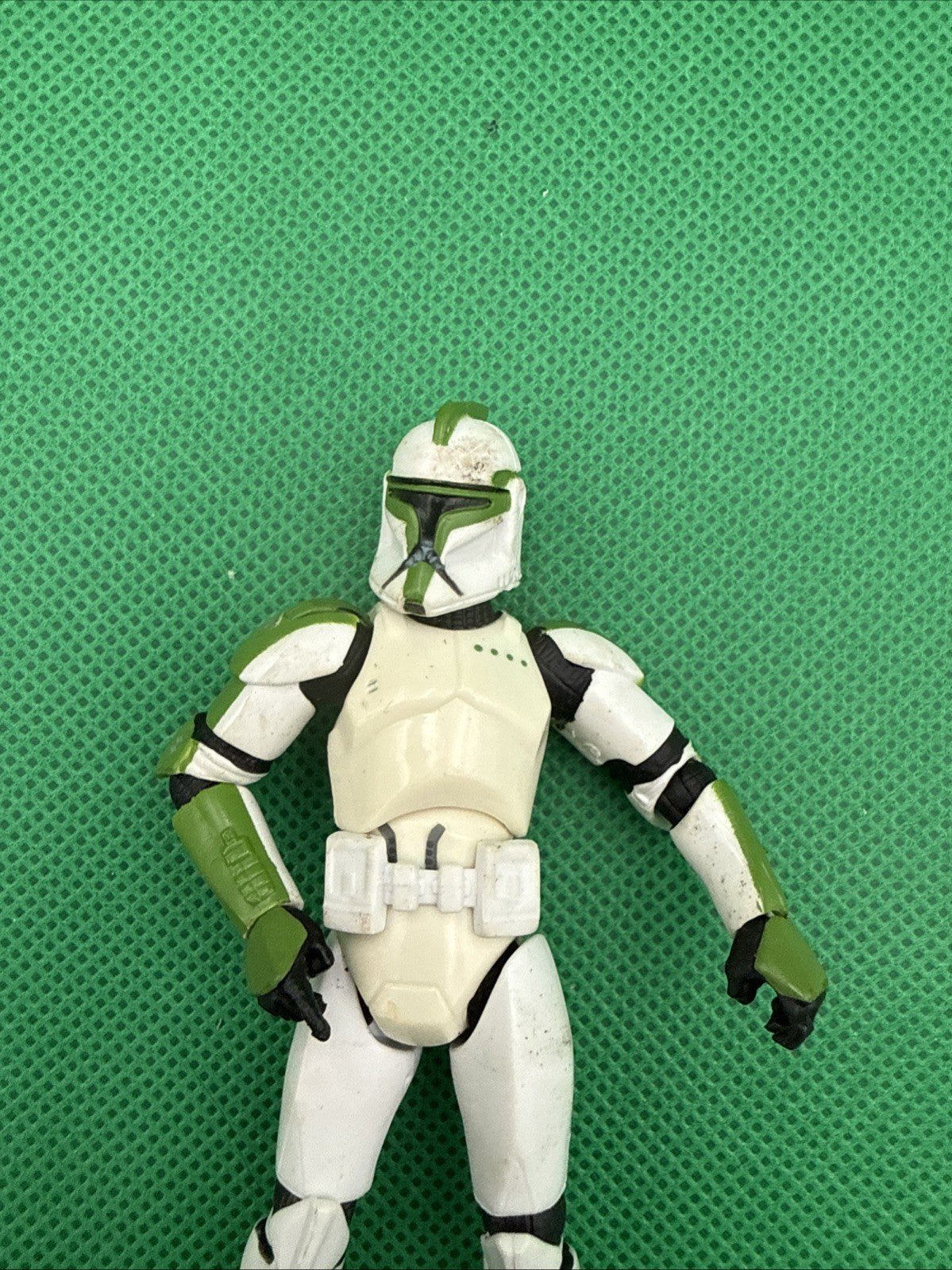 2003 Star Wars Green CLONE TROOPER SERGEANT 3.75" Action Figure - toyscardscomics