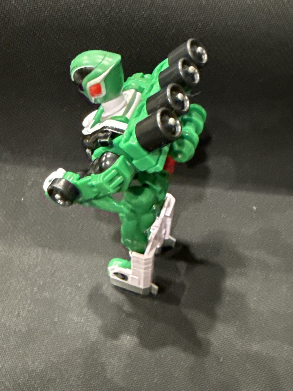 2004 Bandai Mighty Morphin Power Rangers SPD Morphin Green Ranger - toyscardscomics