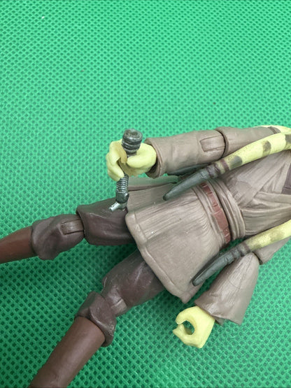 2004 STAR WARS KIT FISTO JEDI MASTER 3.75” ADJUSTABLE LOOSE ACTION FIGURE - toyscardscomics