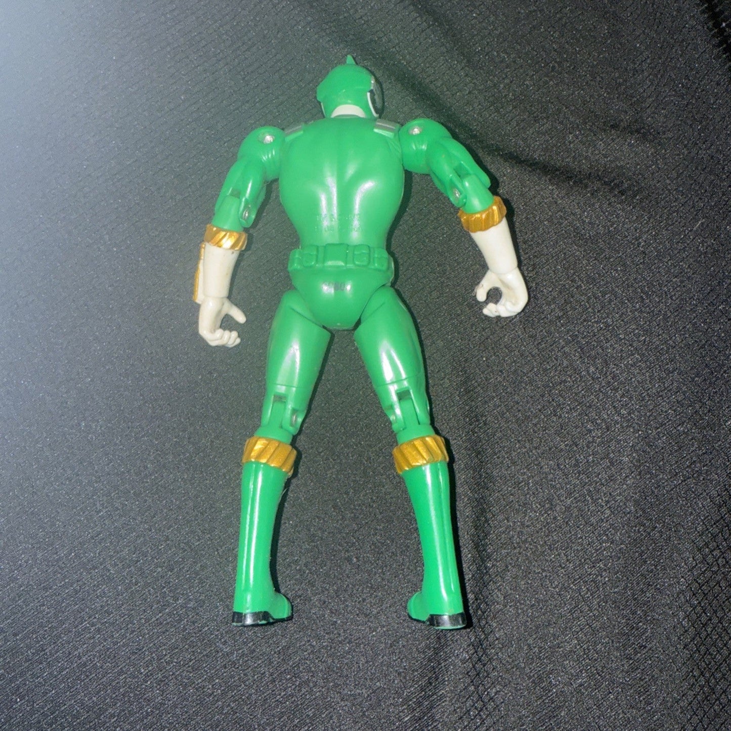 2008 Bandai Green Shark Ranger Full Throttle Action Figure 5.5" Tall - toyscardscomics