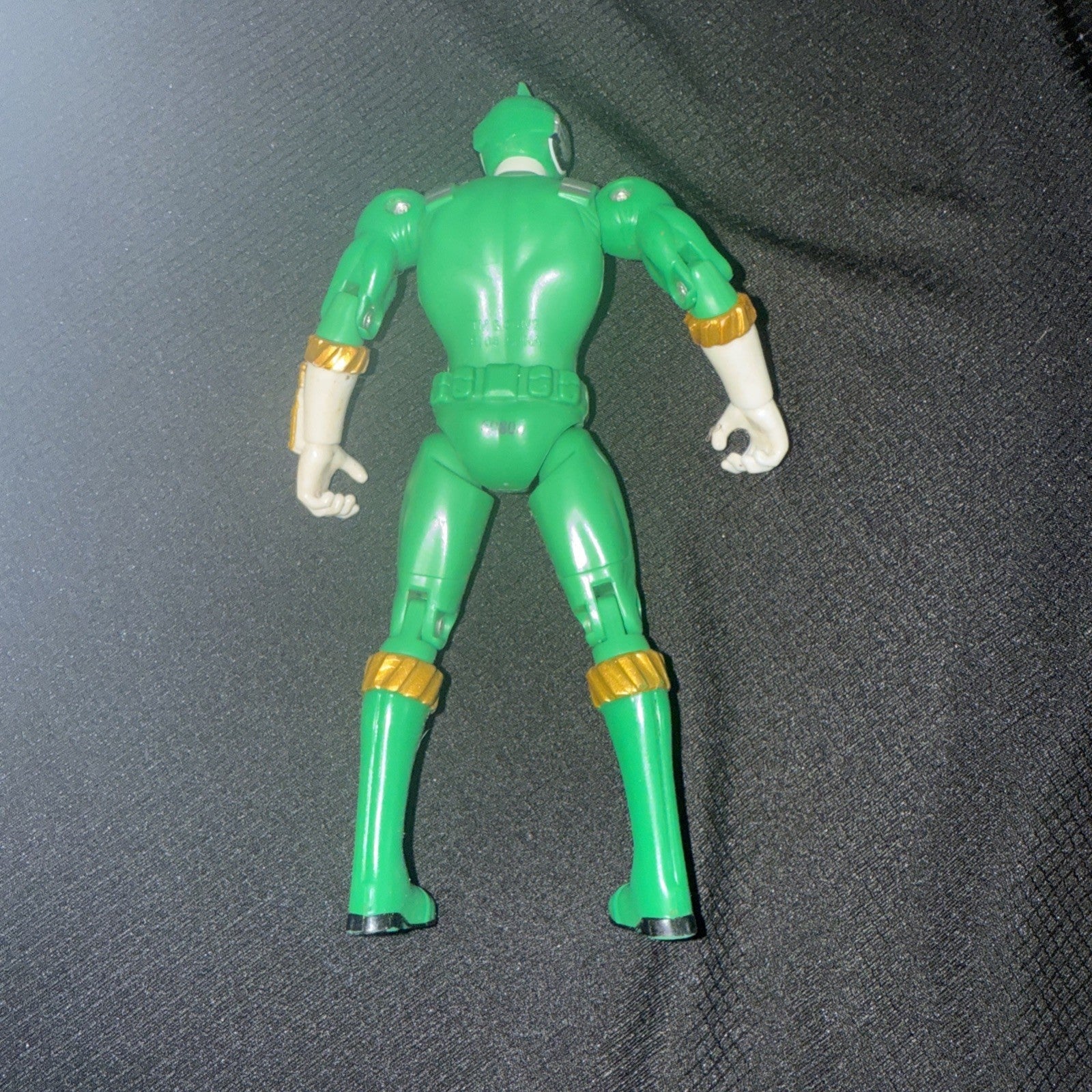 2008 Bandai Green Shark Ranger Full Throttle Action Figure 5.5" Tall - toyscardscomics