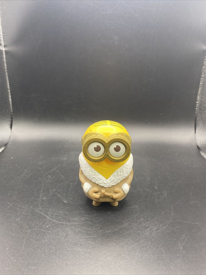 2015 McDonalds Happy Meal Despicable Me Ice Cave Minion Collectable Toy - toyscardscomics