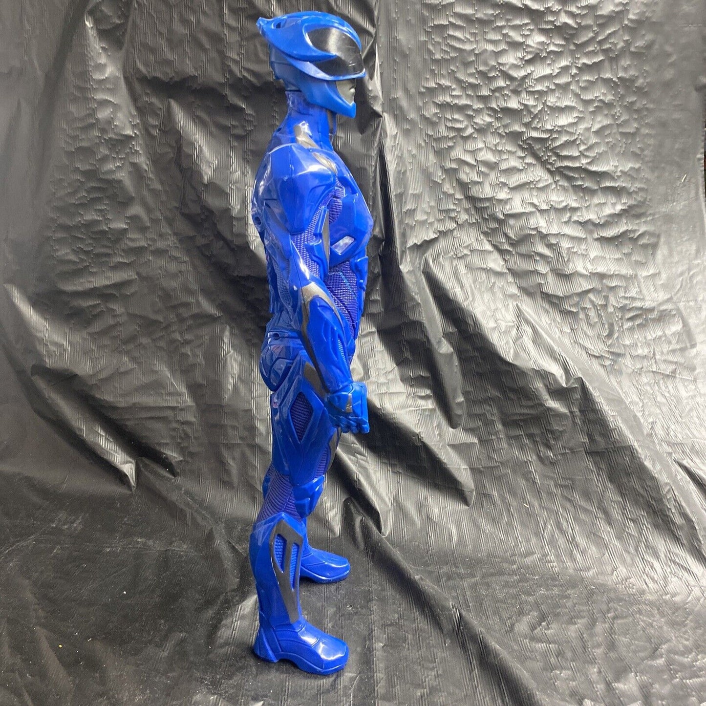 2016 Jakks Pacific 20 Inch Blue Power Ranger Toy w/Articulating Neck/Arms - toyscardscomics