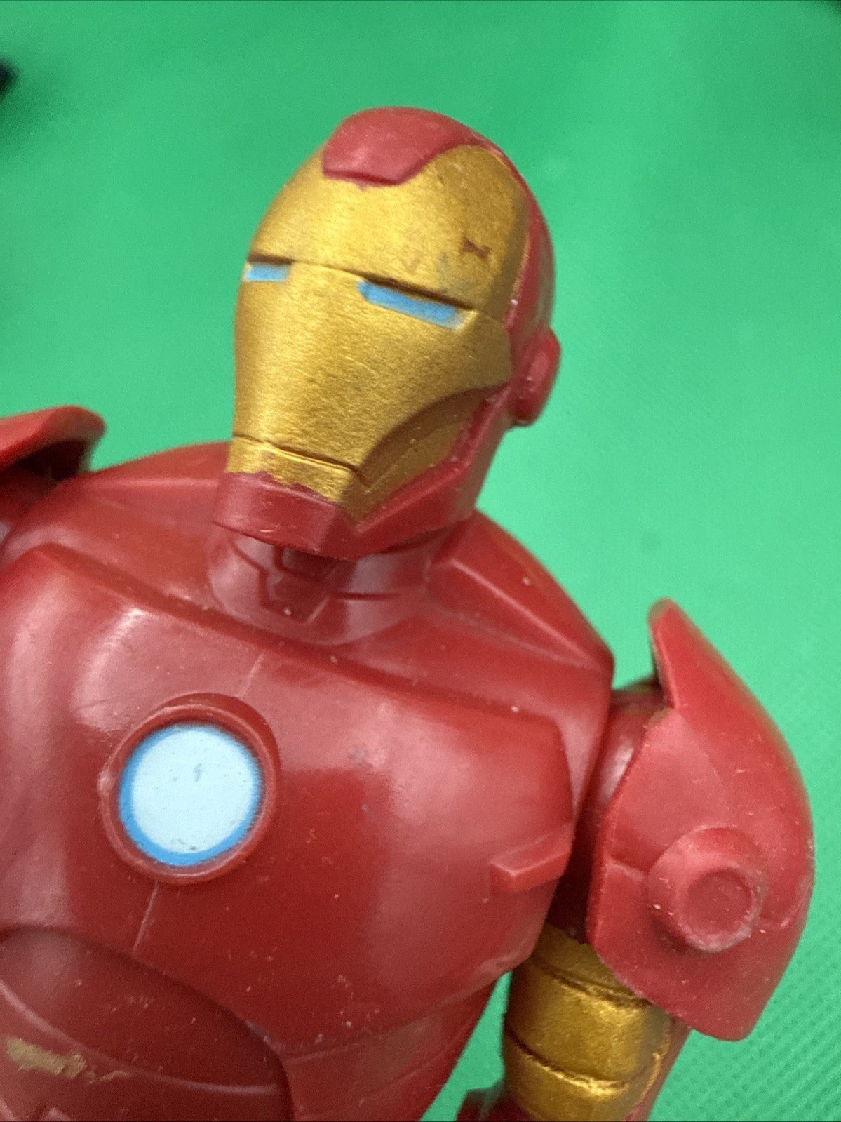 2016 Marvel Avengers Iron Man Film Action Figure Hasbro - toyscardscomics