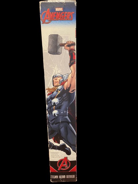2016 - Marvel Avengers "THOR" Titan Hero Series - MOC (in box) - toyscardscomics