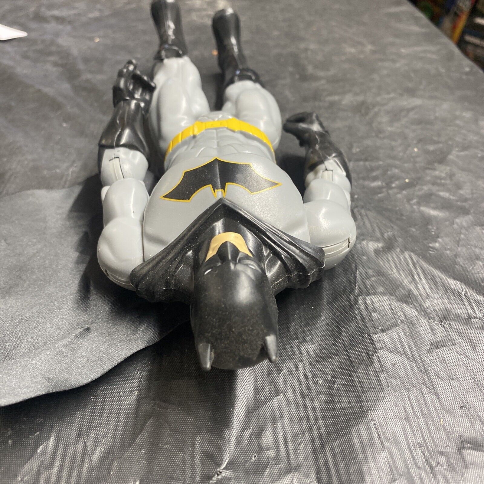 2016 TM & DC Comics Batman Action Hero 12” Figure Mattel - toyscardscomics