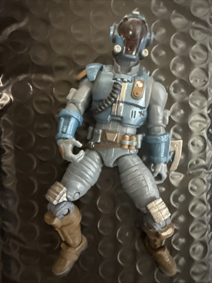 2019 11" Epic Games Fortnite Jazwares Legendary Series THE VISITOR Action Figure - toyscardscomics