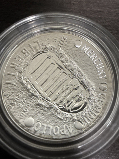 2019 Apollo 11 50th Anniversary Uncirculated Silver Dollar Coin W/ COA and OGP - toyscardscomics
