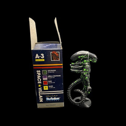 2019-Super7 Alien Blind Box Xenomorph Reaction 3.75in Action Figure Wave 2 A-3 - open - toyscardscomics