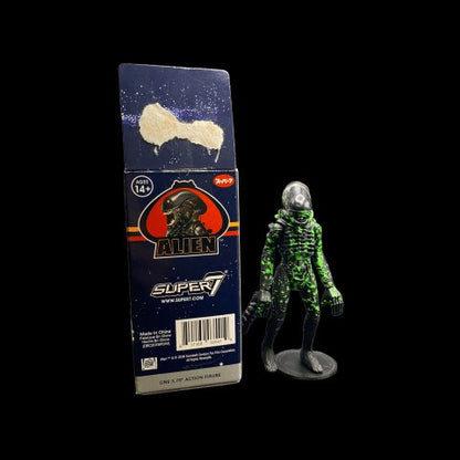 2019-Super7 Alien Blind Box Xenomorph Reaction 3.75in Action Figure Wave 2 A-3 - open - toyscardscomics