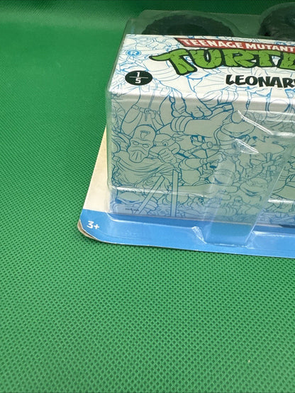 2020 Hot Wheels Monster Trucks TMNT Leonardo Character Monster Truck! - toyscardscomics