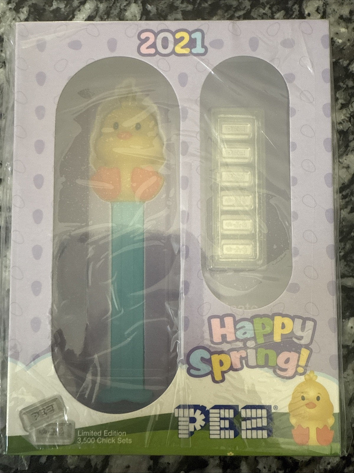 2021 EASTER PEZ (6) 5 gram Silver Wafers with Chick Dispenser - toyscardscomics