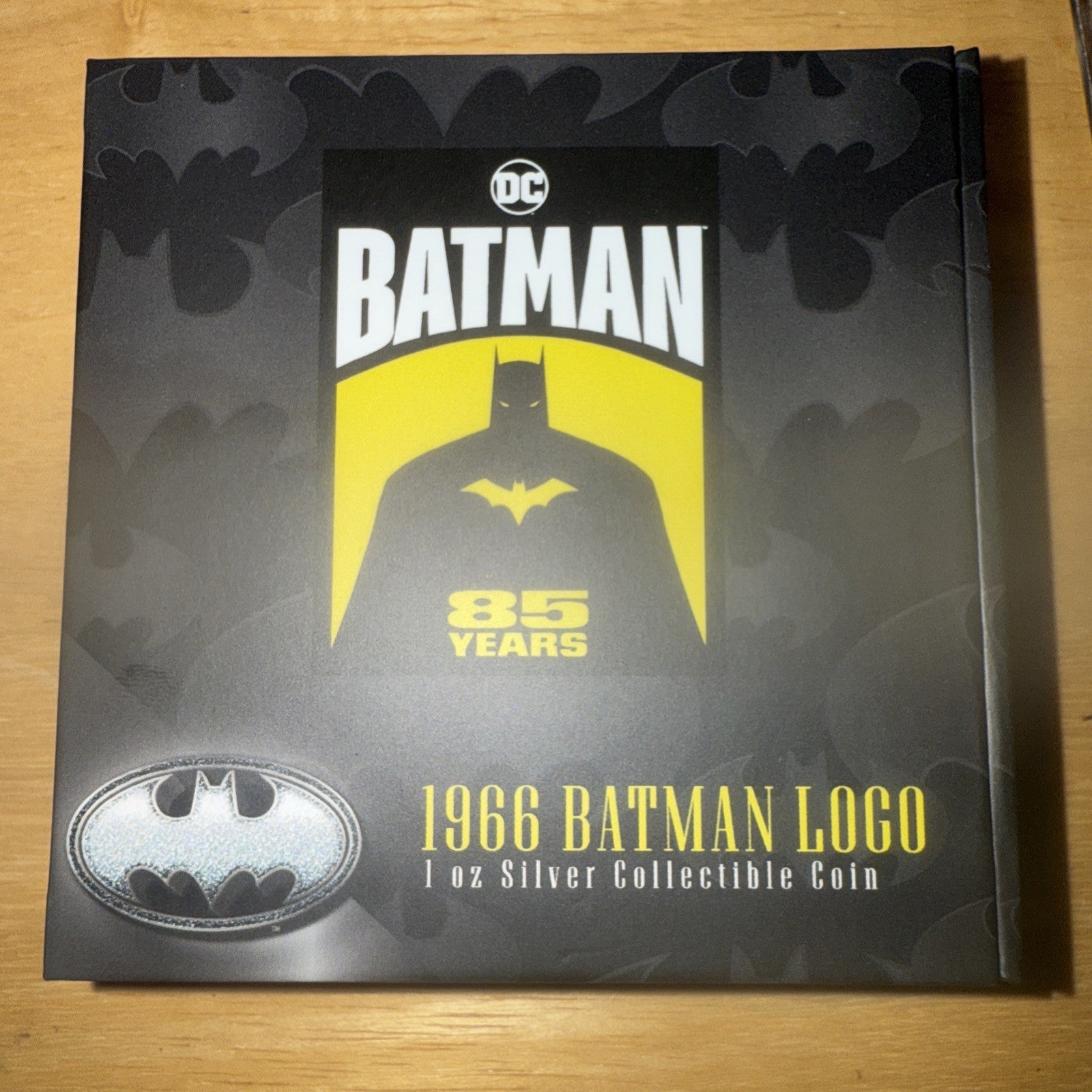 2024 BATMAN™ 85 Years – 1966 Batman Logo 1oz Silver Collectible Coin COA 847 - toyscardscomics
