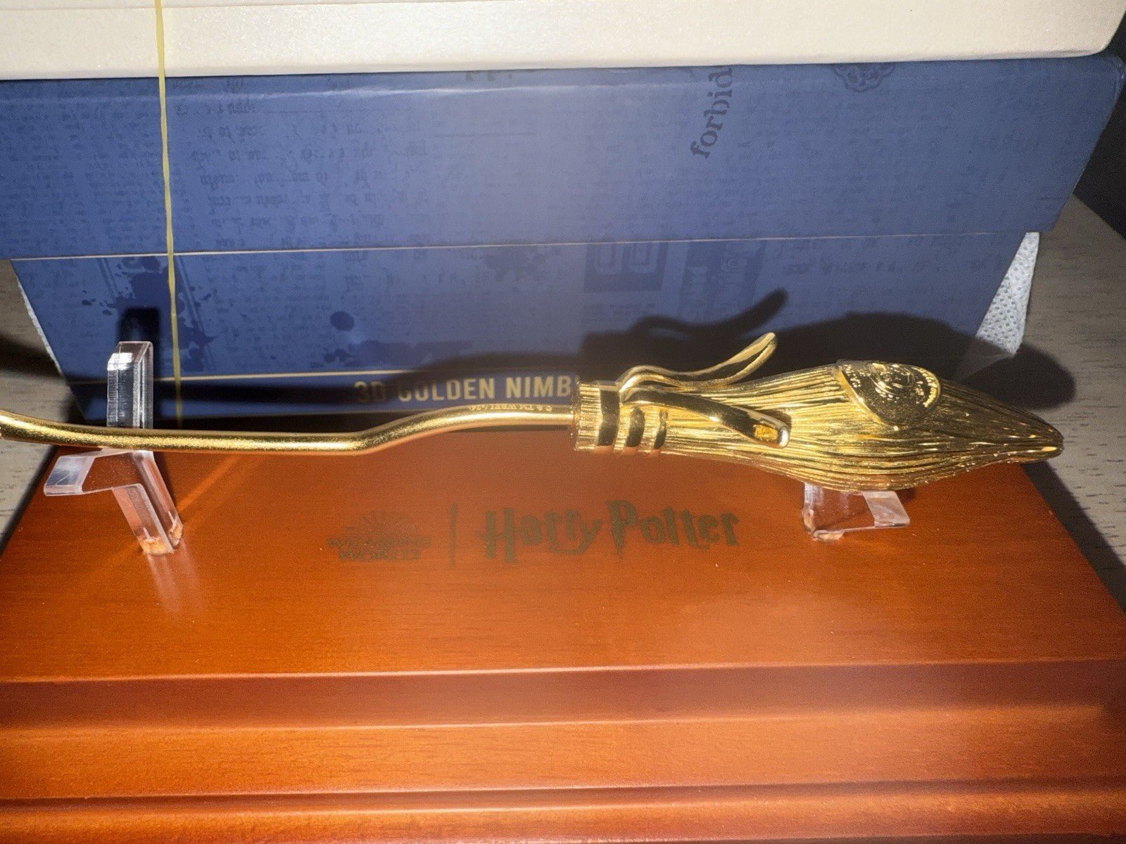 2024 Samoa Nimbus 2000 Harry Potter 3 oz Silver Gilded 3D Coin - toyscardscomics