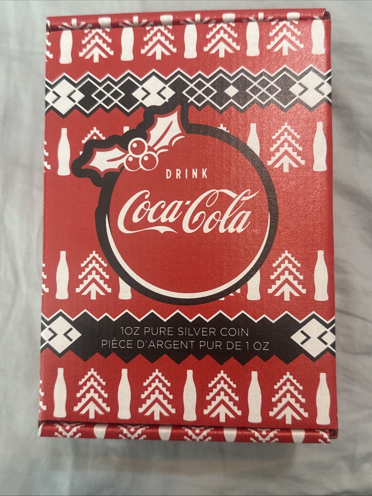 2025 1 Oz .9999 Silver Niue Coca - Cola Holiday Bottle Tin Colorized Shaped Ltd. - toyscardscomics