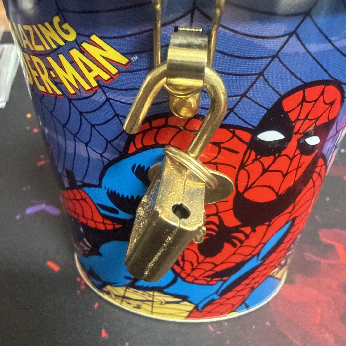 1998 Tin/metal Amazing Spider-man Bank With Lock! Rare