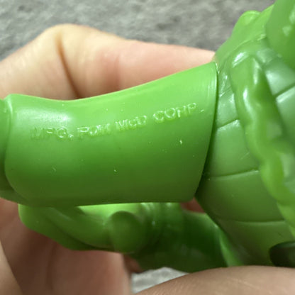 2003 Toy Quest Scream Stretchers McDonalds Green Monster Action Figure 5"