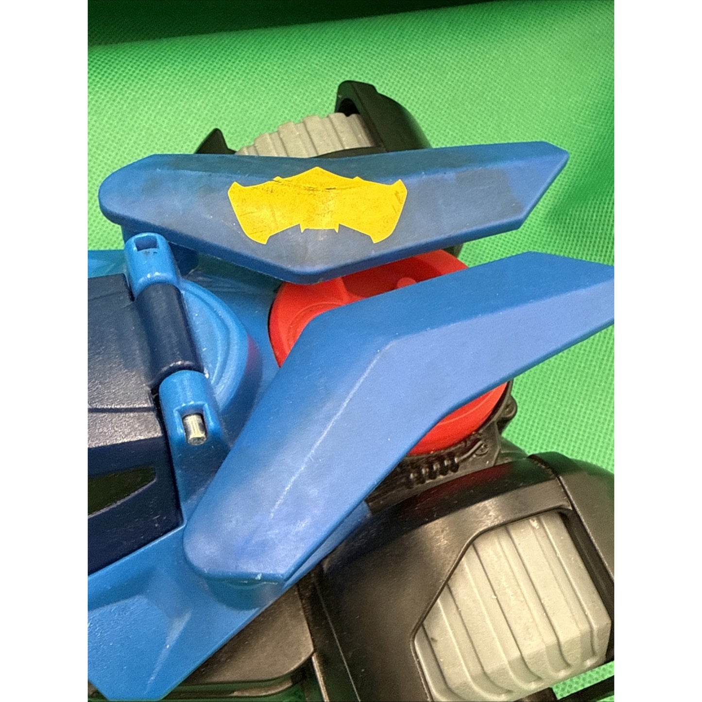 2015 Imaginext DC Super Friends Bat-mobile Vehicle Car W/ Batman DHT64