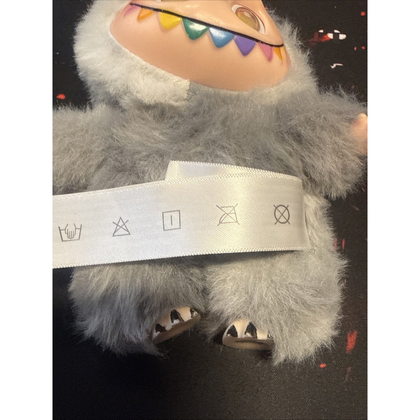 Big Into Energy Labubu Secret Rare Bi-shade Gray Fur Rainbow Eyes The Monsters
