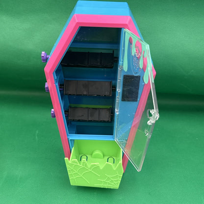 Monster High Mattel Student Lounge Vending Machine