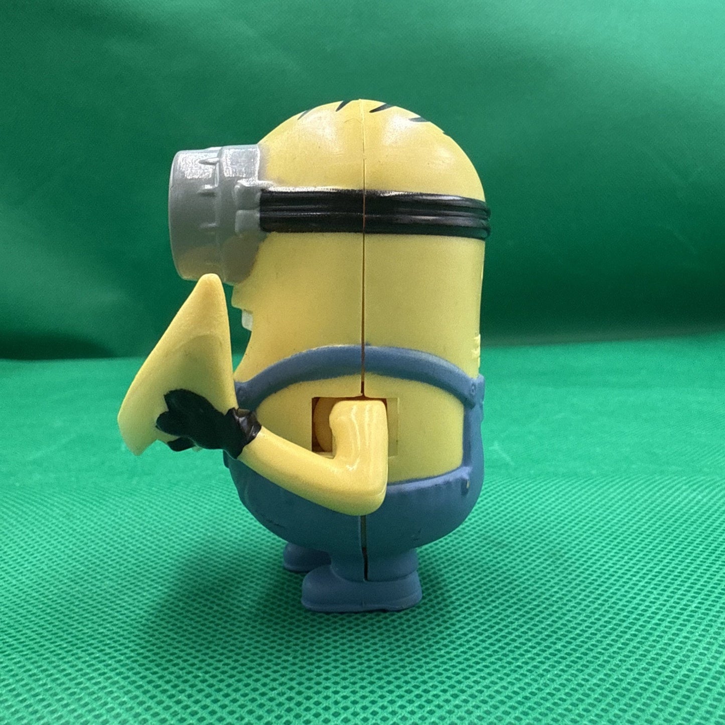 McDonalds Minion Action Figure Banana Minion 3" 2013 Sound Might Need Batteries