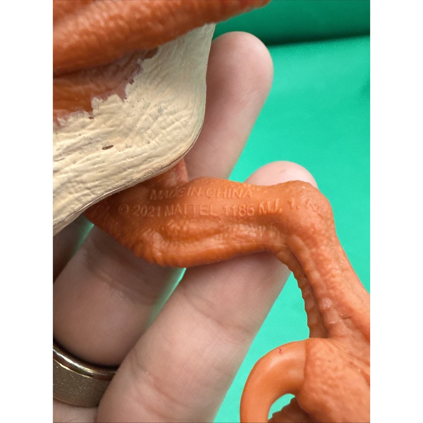 Jurassic World Dominion Atrociraptor Red Figure
