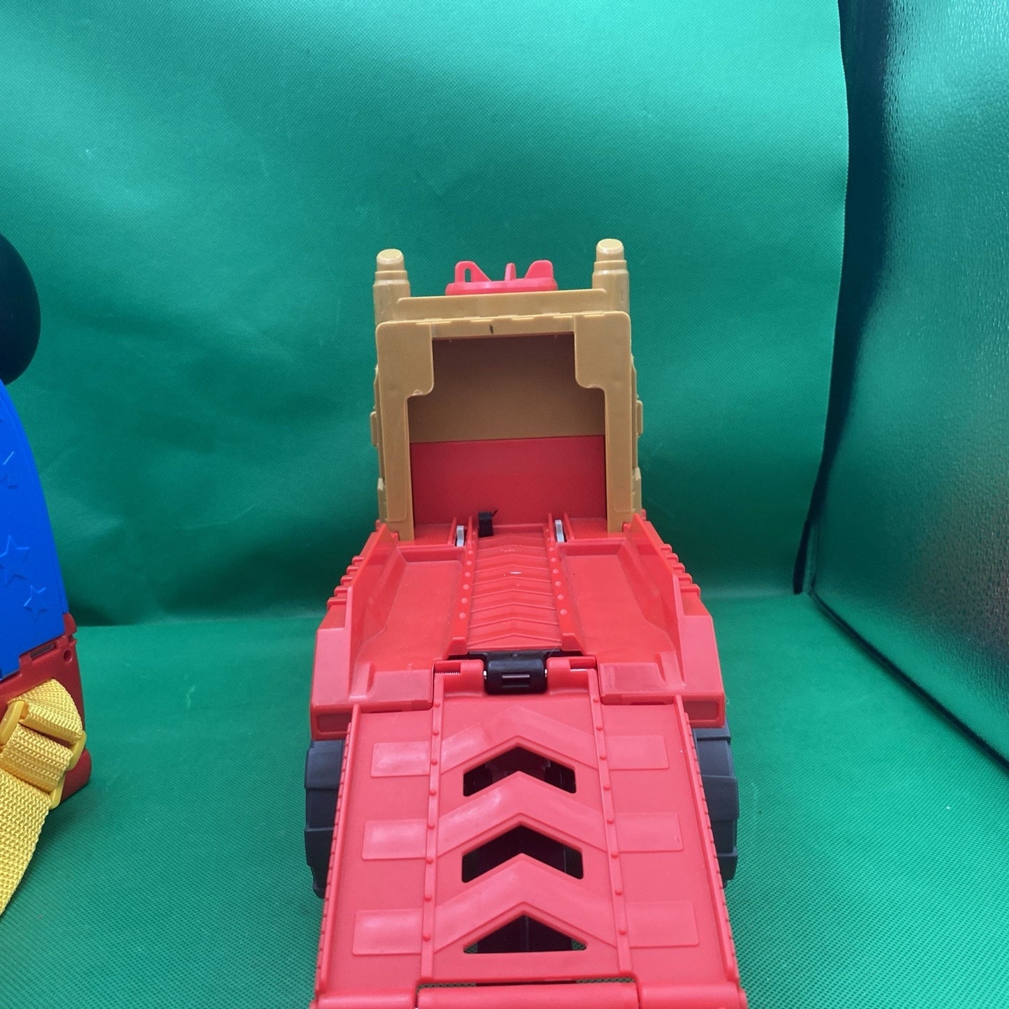 FISHER-PRICE IMAGINEXT JURASSIC WORLD DINOSAUR HAULER Truck No Cage