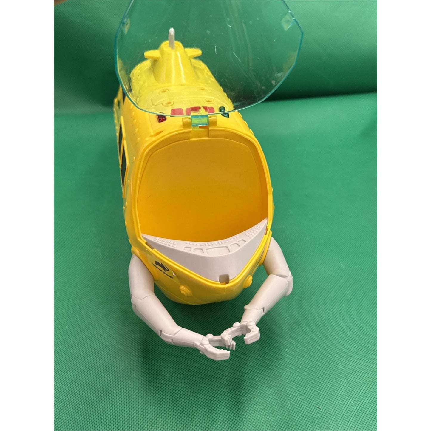 Animal Planet Deep Sea Shark Rescue Yellow Submarine. Not Tested