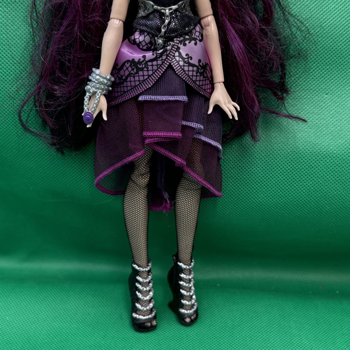 Raven Queen - ever after high doll