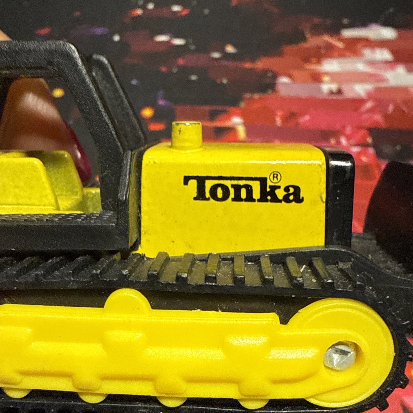Vintage 1994 Tonka 1:64 Scale Diecast Metal Bulldozer 3.5"