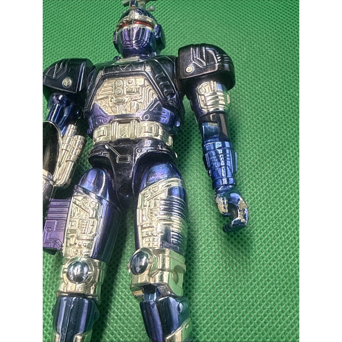 1996 Bandai Beetleborgs Metallix Blue Stinger Action Figure 5.75”