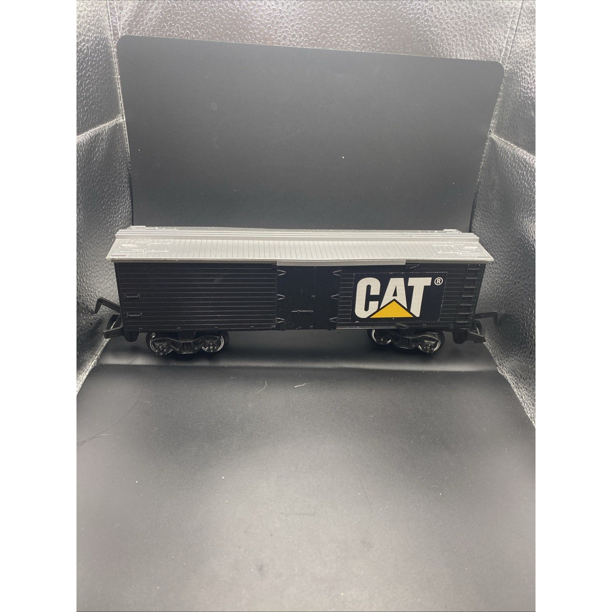 Toy State CAT Caterpillar O Gauge Model Train Box Car