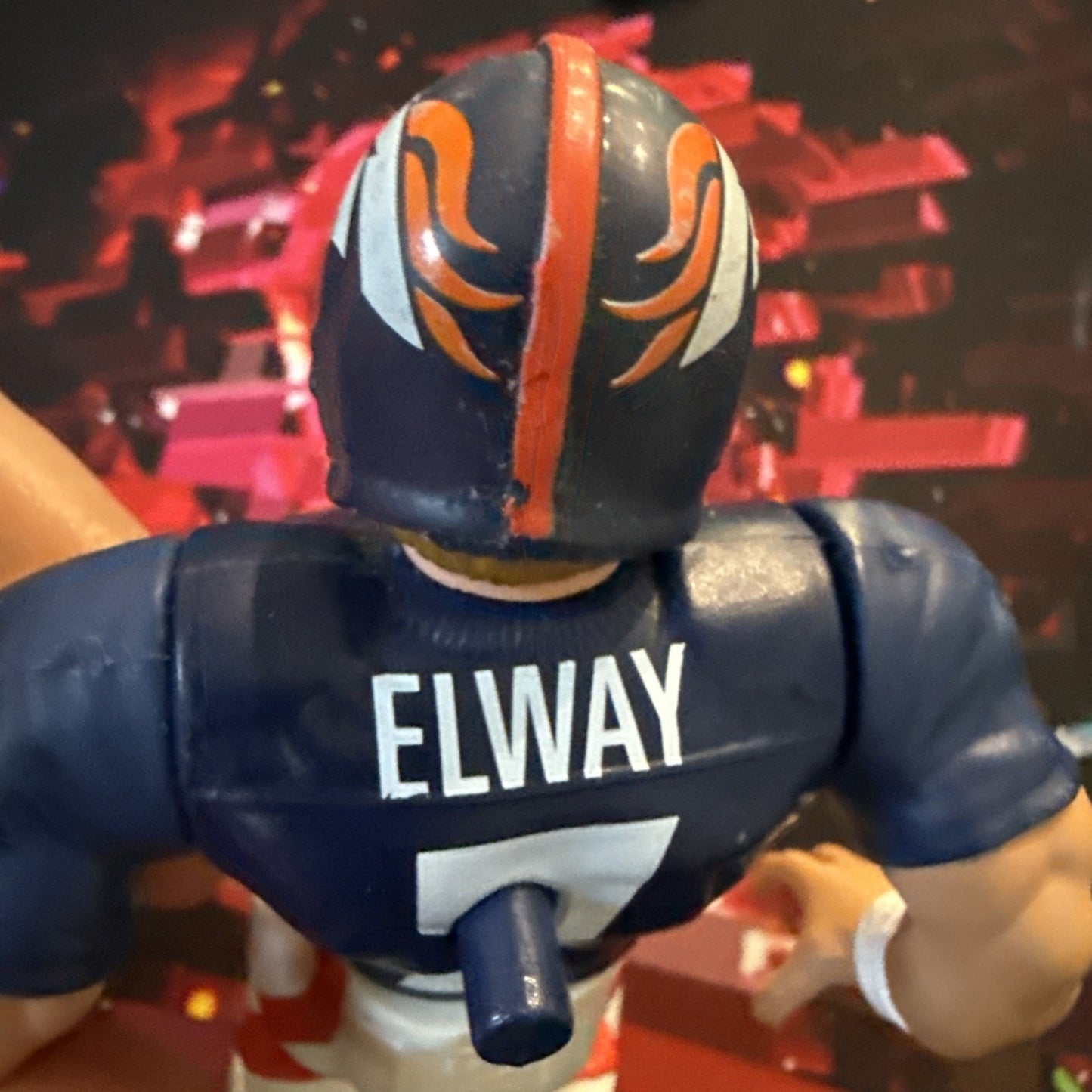 Vintage 1999 NFL Pro Action John Elway Denver Broncos action figure With Helmet