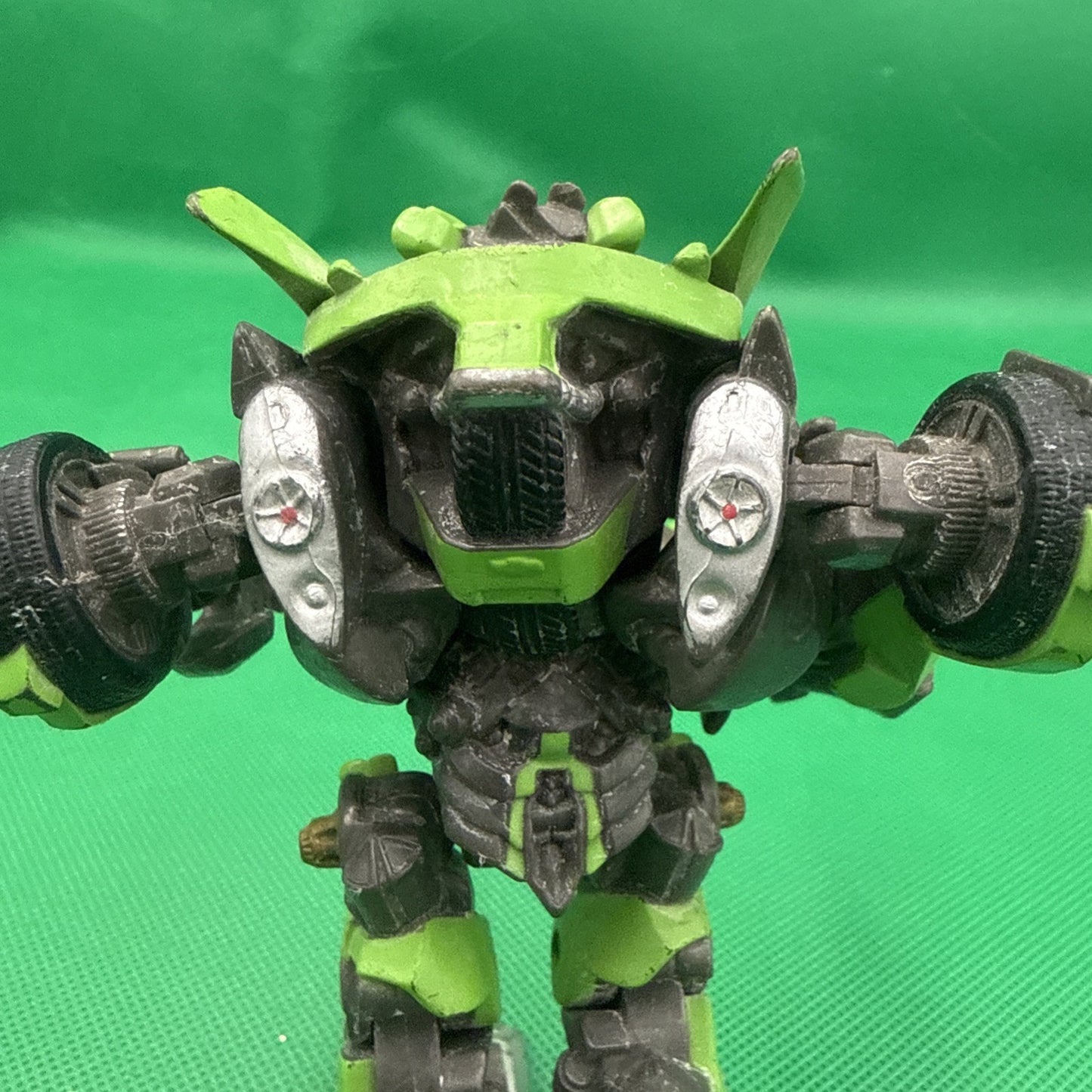 2008 Transformers Revenge of the Fallen Robot Replicas Autobot Skids