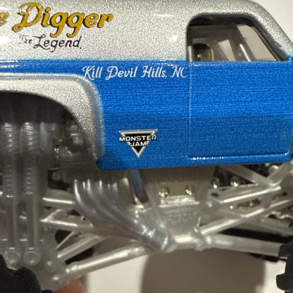 Hot Wheels Monster Jam Grave Digger The Legend Color Blue