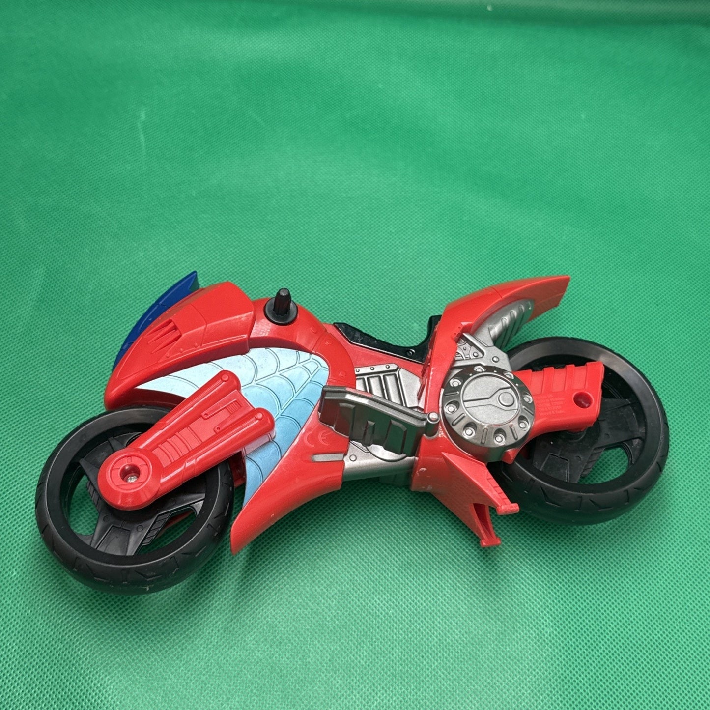 Marvel Super Hero Spiderman Red Swinging Speeder Motorcycle