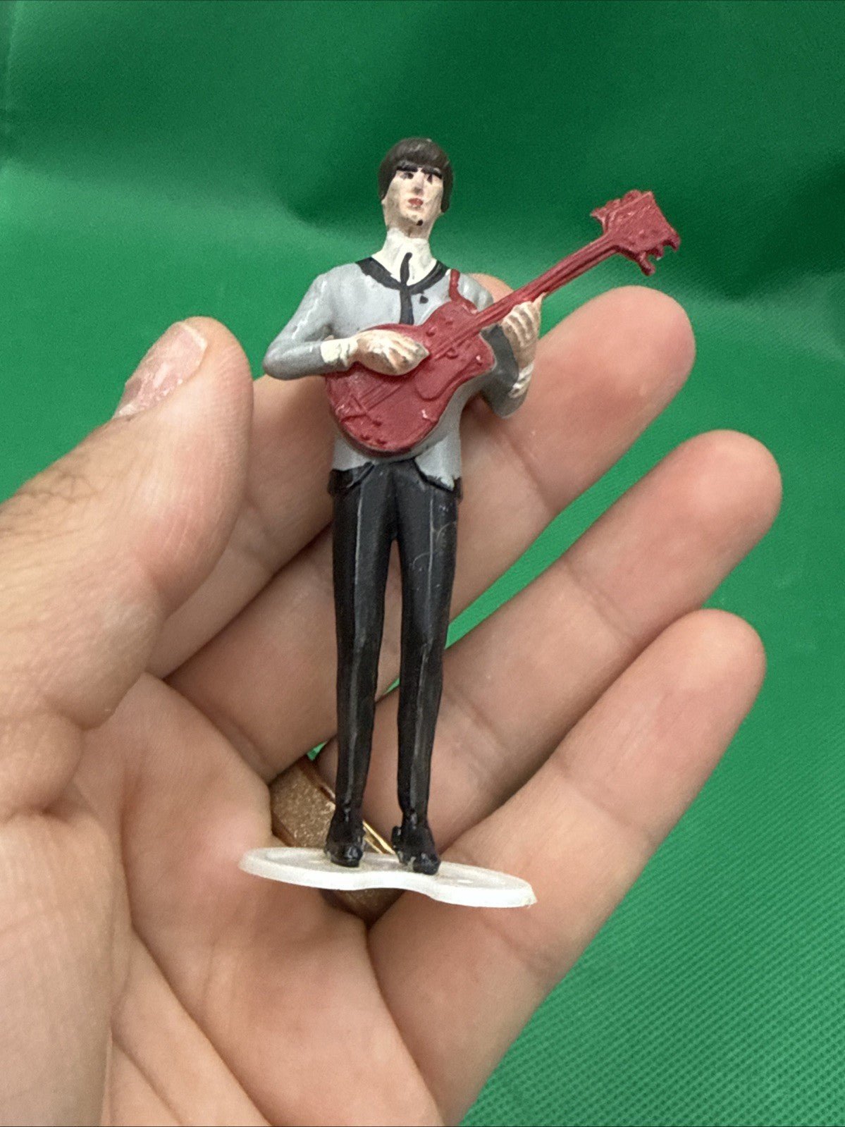 4 Vintage 1960's Beatles Plastic Cake Toppers Wilton Co - toyscardscomics