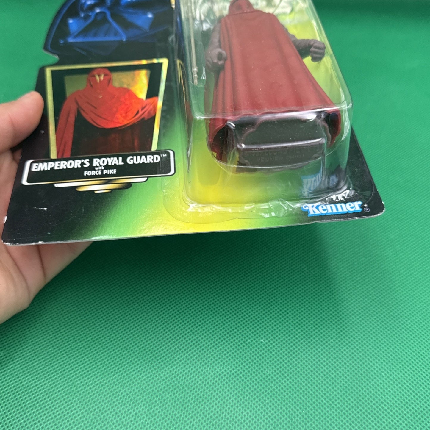 Hasbro Star Wars The Power Of The Force Emperor's Royal Guard With Force Pike 4+