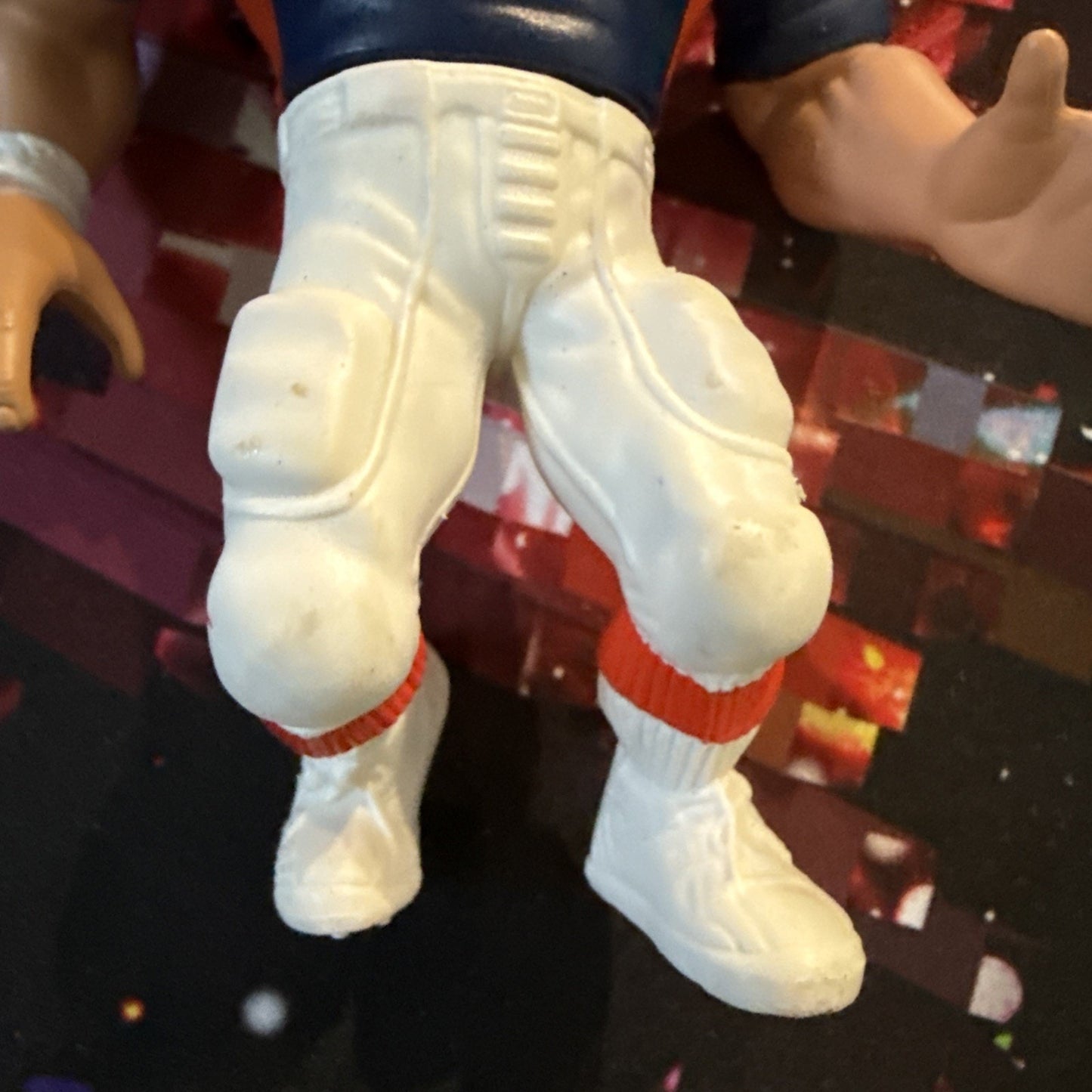 Vintage 1999 NFL Pro Action John Elway Denver Broncos action figure With Helmet