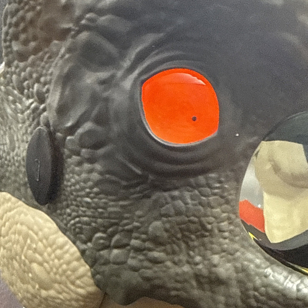 Jurassic World Rebirth T-Rex Rage N Roar Mask with LED Light up Eyes Blink NEW