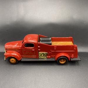 1948 Task Master 1:64 Die Cast #1 Fire Truck (1999 Reader's Digest)