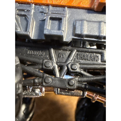Hotwheels Monster Trucks Mercedes Benz Unimog Orange 1:64.