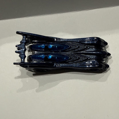 Hot Wheels 2004 DC Comics Batmobile (Blue Windows)