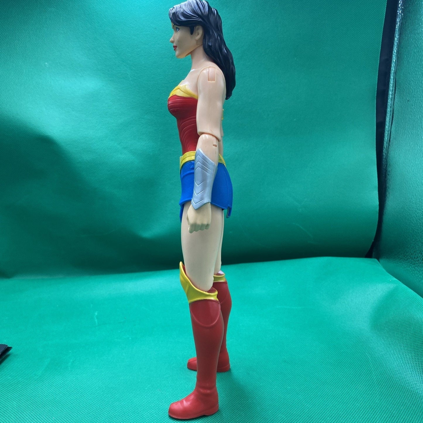 Wonder Woman Action Figure Dc Comics Collectible