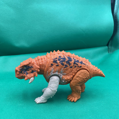 Jurassic Park Scutosaurus Figure Track & Explore Orange Prehistoric Dinosaur 6"