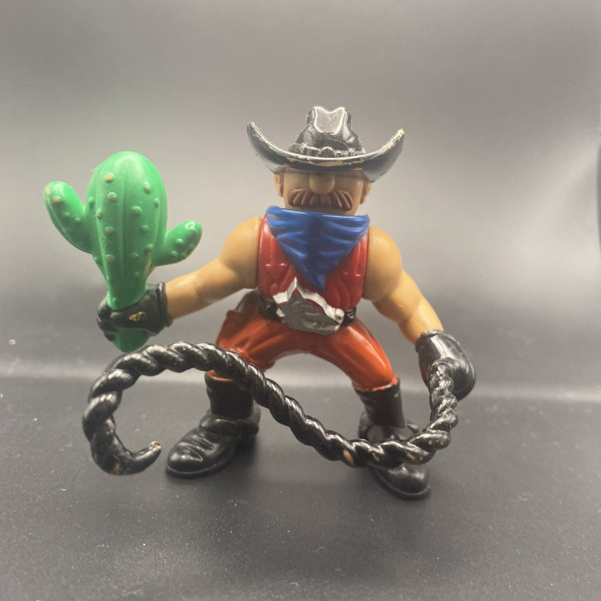 Vtg 1996 Fisher-Price Great Adventures Outlaw Cowboy Figure Green Cactus Rope