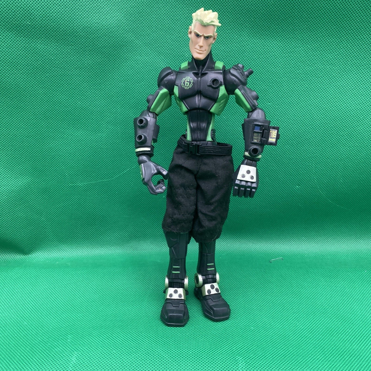 Sigma 6 Hi-Tech Technology Expert GI Joe 8” Action Figure W/ Pants Hasbro 2005